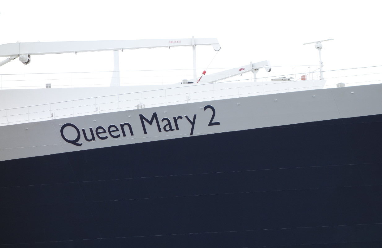 QM2